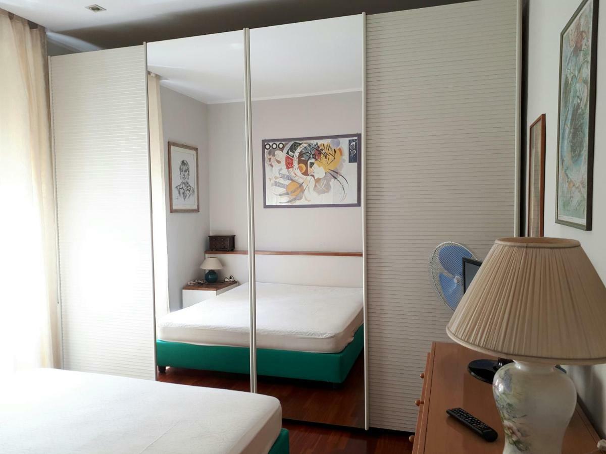 Ferienwohnung Rey Apartament Rom Exterior foto